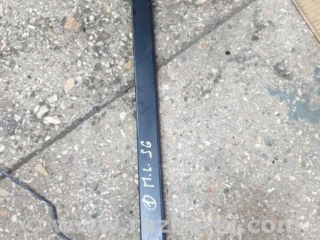 ФОТО Направляющая стекла передняя левая для Subaru Forester SG S11 (02-08) Київ