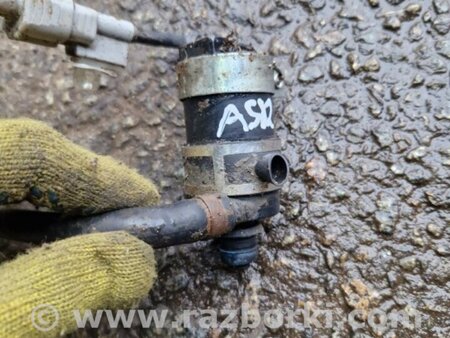 ФОТО Моторчик стеклоомывателя для Subaru Forester SG S11 (02-08) Київ