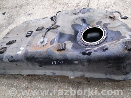 ФОТО Бензобак для Hyundai ix35 I LM/EL Tucson (10-17) Київ