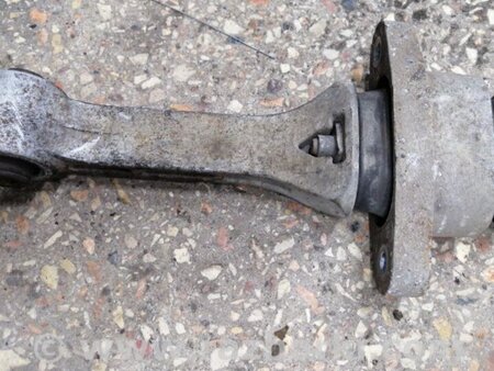 ФОТО Подушка двигателя для Hyundai ix35 I LM/EL Tucson (10-17) Київ