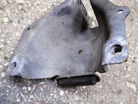 ФОТО Кронштейн передний левый для Audi (Ауди) A6 C7 4G (11-18) Київ