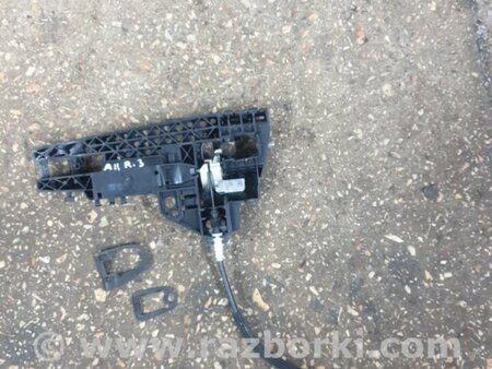 ФОТО Кронштейн ручки дверной задний правый для Audi (Ауди) A6 C7 4G (11-18) Київ