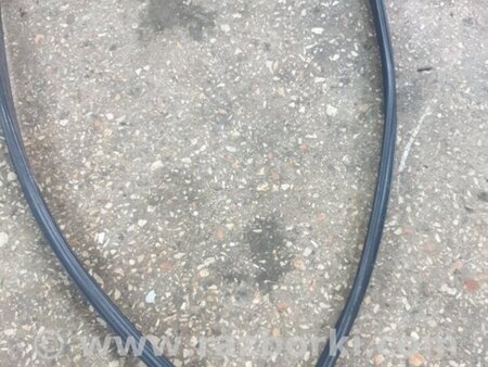 ФОТО Направляющая стекла задняя правая для Hyundai ix35 I LM/EL Tucson (10-17) Київ