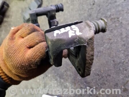 ФОТО Скоба суппорта передняя левая для Subaru Forester SG S11 (02-08) Київ