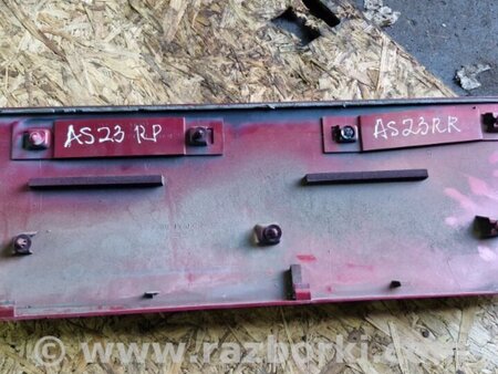 ФОТО Накладка на дверь задняя правая для Subaru Forester SG S11 (02-08) Київ