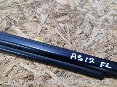 ФОТО Молдинг на дверь передний левый для Subaru Forester SG S11 (02-08) Київ