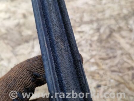 ФОТО Молдинг на дверь передний левый для Subaru Forester SG S11 (02-08) Київ