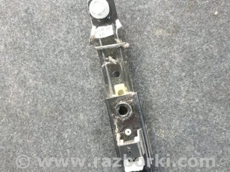 ФОТО Кронштейн передний правый для Hyundai Santa Fe II CM (06-12) Київ