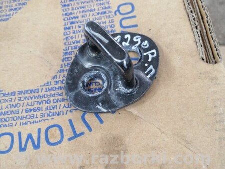 ФОТО Петля двери передняя правая для Hyundai Santa Fe II CM (06-12) Київ