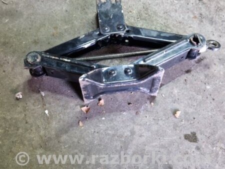 ФОТО Домкрат для Subaru Forester SG S11 (02-08) Київ