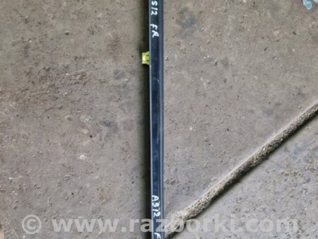 ФОТО Накладка на дверь передняя правая для Subaru Forester SG S11 (02-08) Київ