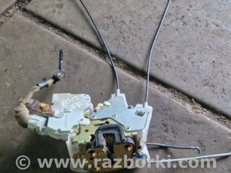 ФОТО Замок двери передний правый для Subaru Forester SG S11 (02-08) Київ