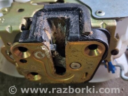 ФОТО Замок двери передний правый для Subaru Forester SG S11 (02-08) Київ