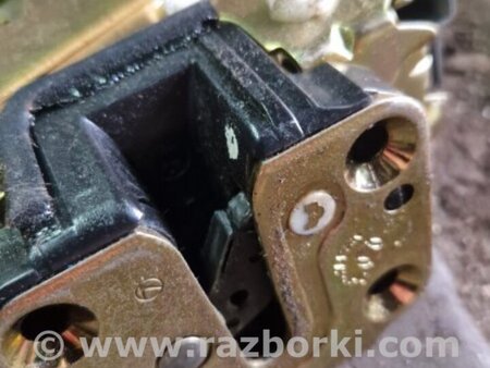 ФОТО Замок двери задний левый для Subaru Forester SG S11 (02-08) Київ