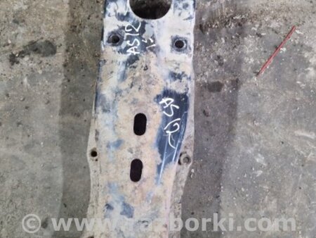 ФОТО Кронштейн задний для Subaru Forester SG S11 (02-08) Київ