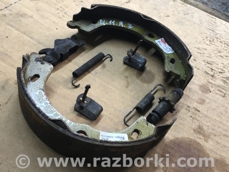 ФОТО Колодки ручника задние правые для KIA Sorento 1 BL (02-09) Київ