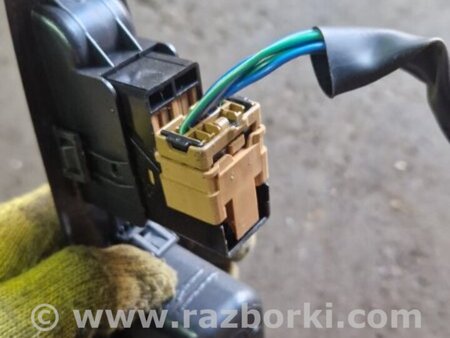 ФОТО Кнопка стеклоподъемника задняя левая для Subaru Forester SG S11 (02-08) Київ
