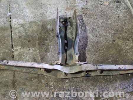 ФОТО Кронштейн задний для Subaru Forester SG S11 (02-08) Київ