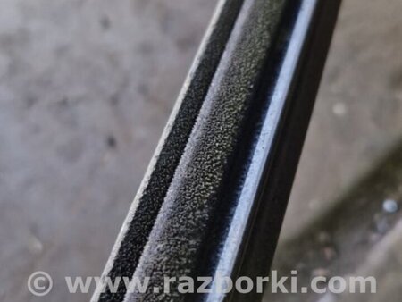 ФОТО Накладка на дверь задняя правая для Subaru Forester SG S11 (02-08) Київ