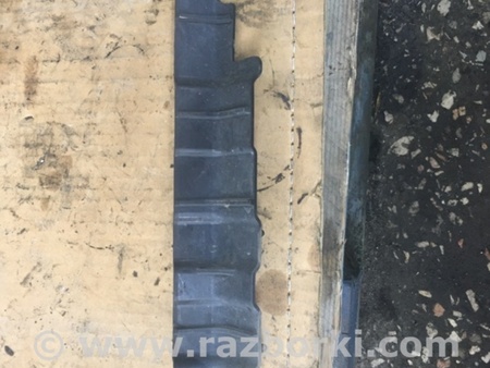 ФОТО Накладка радиатора правая для KIA Sorento 1 BL (02-09) Київ