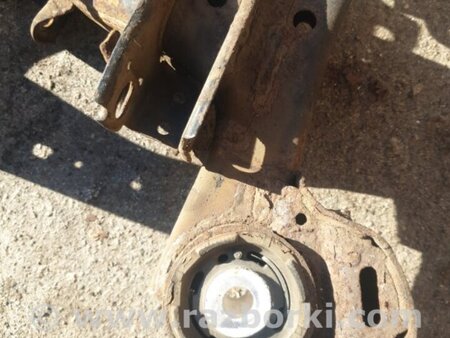 ФОТО Балка подвески для Subaru Outback Киев
