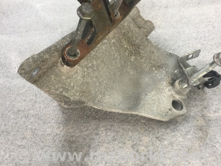 ФОТО Кронштейн для Subaru Legacy IV BL/BP (03-09) Київ