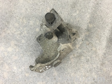 ФОТО Кронштейн для Subaru Legacy IV BL/BP (03-09) Київ