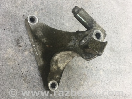 ФОТО Кронштейн правый для Subaru Legacy IV BL/BP (03-09) Київ