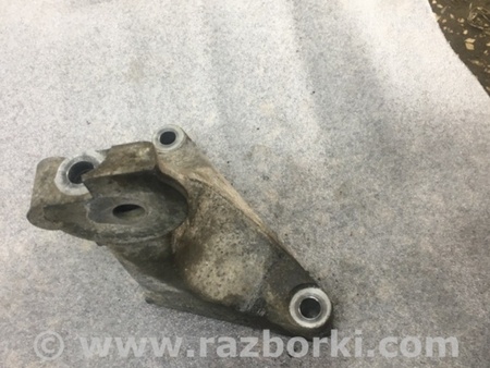 ФОТО Кронштейн левый для Subaru Legacy IV BL/BP (03-09) Київ