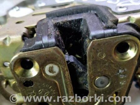 ФОТО Замок двери передний правый для Subaru Forester SG S11 (02-08) Київ