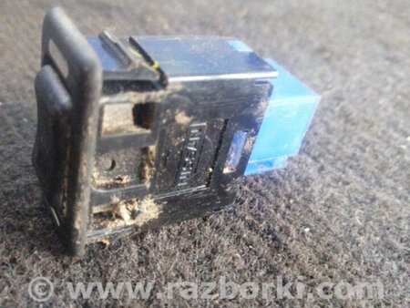 ФОТО Кнопка подогрева сидений для Subaru Forester SG S11 (02-08) Київ