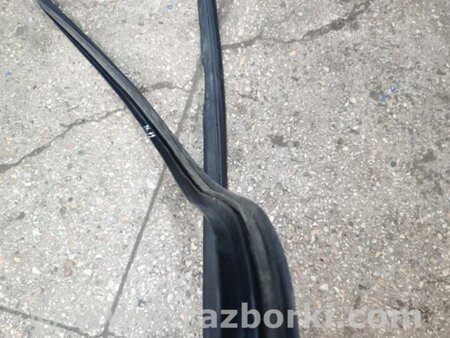 ФОТО Уплотнительная резинка для KIA Sorento 1 BL (02-09) Київ