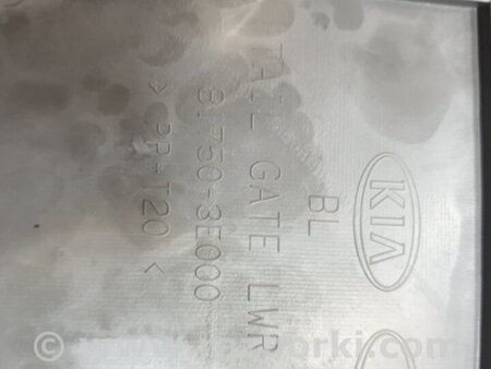 ФОТО Обшивка крышки багажника для KIA Sorento 1 BL (02-09) Київ