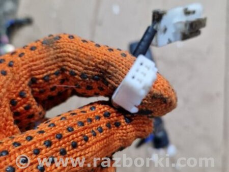 ФОТО Замок ремня безопасности для Subaru Legacy IV BL/BP (03-09) Київ