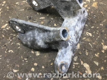 ФОТО Кронштейн передний для Subaru Legacy IV BL/BP (03-09) Київ