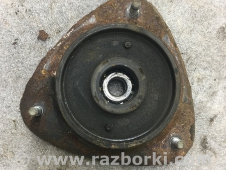 ФОТО Опора стойки передняя правая для Subaru Legacy IV BL/BP (03-09) Київ