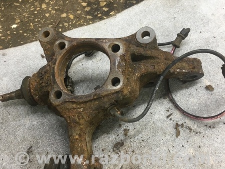 ФОТО Цапфа передняя правая для Subaru Legacy IV BL/BP (03-09) Київ