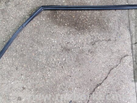 ФОТО Направляющая стекла передняя левая для Hyundai Santa Fe II CM (06-12) Київ