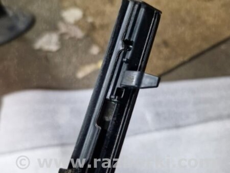 ФОТО Молдинг на дверь передний правый для Subaru XV I GP/G33 (11-16) Київ