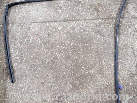ФОТО Направляющая стекла передняя левая для Subaru Legacy IV BL/BP (03-09) Київ