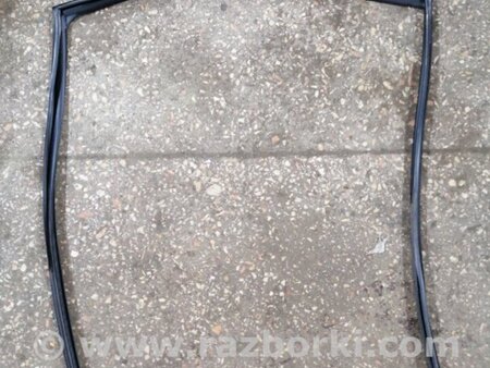 ФОТО Направляющая стекла задняя левая для Subaru Legacy IV BL/BP (03-09) Київ