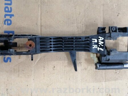 ФОТО Кронштейн ручки дверной передний правый для Subaru Legacy IV BL/BP (03-09) Київ