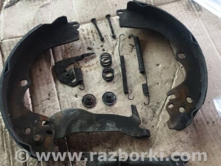ФОТО Комплект колодок и механизмов ручного торомоза задний левый для Subaru Forester SG S11 (02-08) Київ