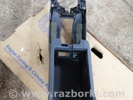 ФОТО Консоль между сидений для Subaru Legacy IV BL/BP (03-09) Київ