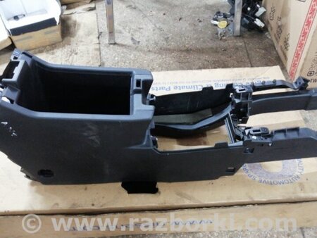 ФОТО Консоль между сидений для Subaru Legacy IV BL/BP (03-09) Київ