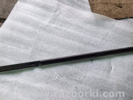 ФОТО Накладка на дверь задняя правая для Subaru XV I GP/G33 (11-16) Київ