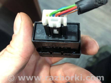 ФОТО Кнопка для Hyundai ix35 I LM/EL Tucson (10-17) Київ