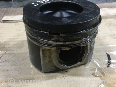 ФОТО Поршень правый для Subaru Forester SJ S13 (12-18) Київ