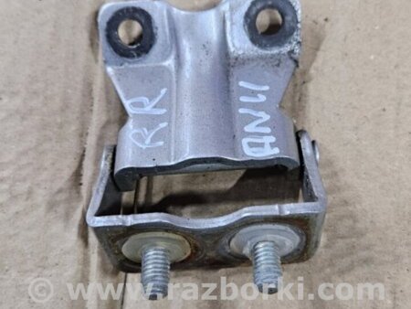 ФОТО Петля багажника задняя правая для Subaru Legacy IV BL/BP (03-09) Київ