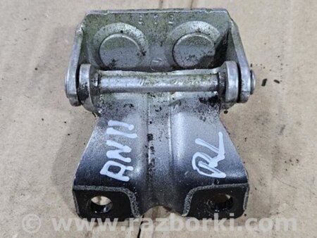 ФОТО Петля багажника задняя левая для Subaru Legacy IV BL/BP (03-09) Київ